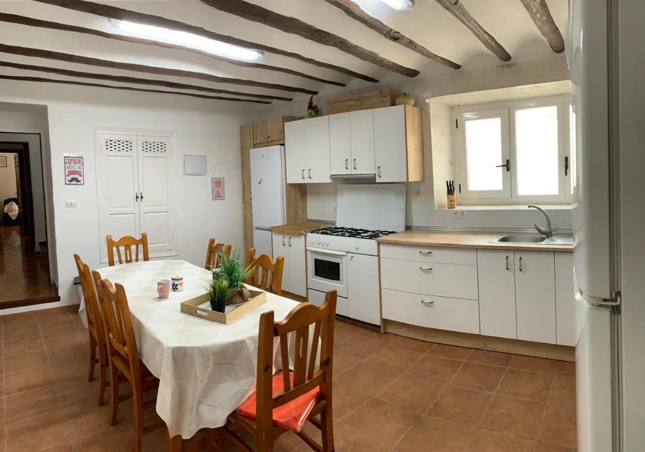 Casa Rural "La Villa Del Pistacho" Archivel Luaran gambar